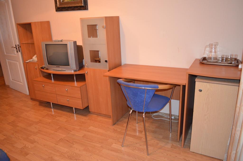Predslava Hotel Киев Екстериор снимка
