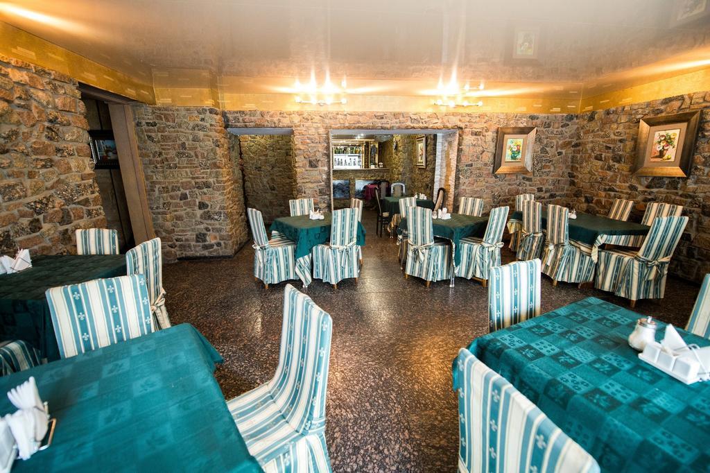 Predslava Hotel Киев Екстериор снимка